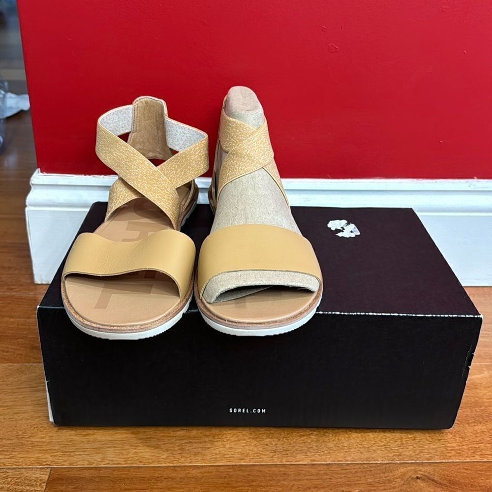 NWT Sorel Ella II Sandals Honest‎ Beige NL4041-246 Elastic Strap Flat Women's 11